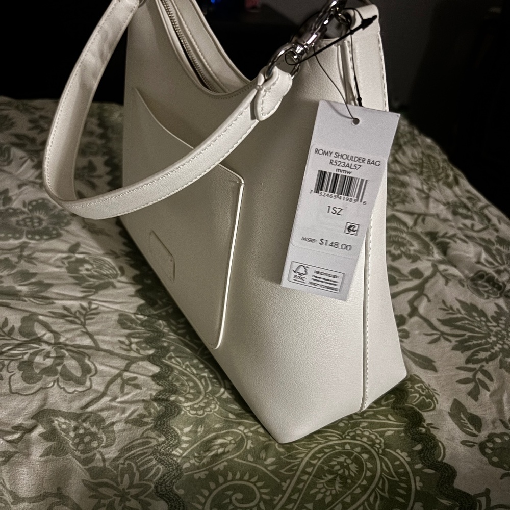 Dkny romy shoulder bad with logo new with tags